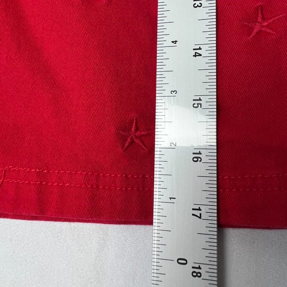 Plus Westport Red Denim Mini Skort With Stars Sz 16 Holiday Zipper Closure - Picture 6 of 8